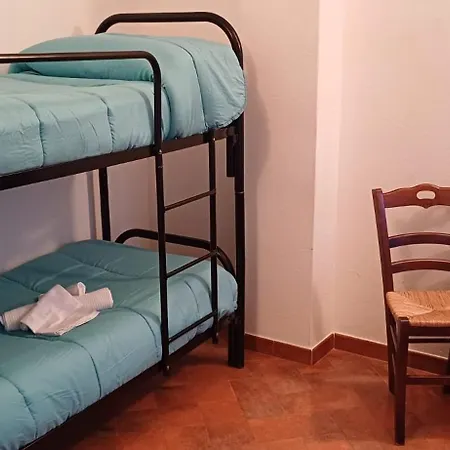 Al Vecchio Camino 3*