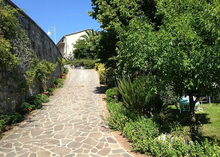 Al Vecchio Camino Bed & Breakfast